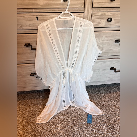 White Kimono Swim Coverup NWT - Picture 2 of 3